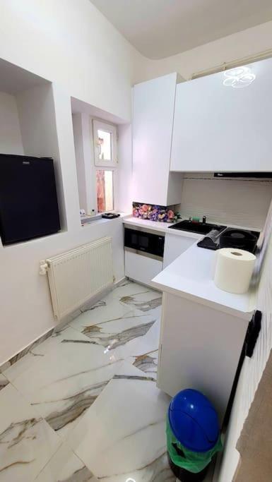 בוקרשט Modern Studio At Unirii מראה חיצוני תמונה